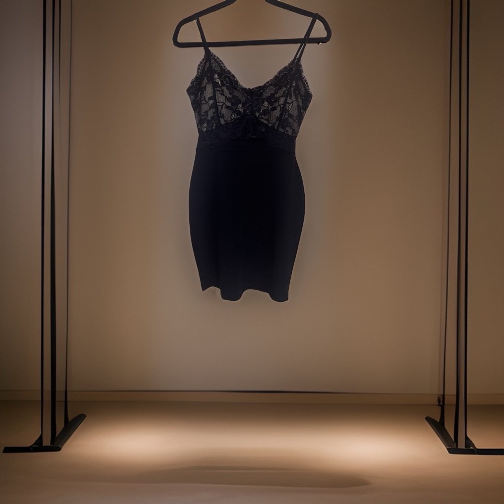 NWOT π₯ Women's Black Lace Mini Dress Haute Monde - Picture 1 of 12